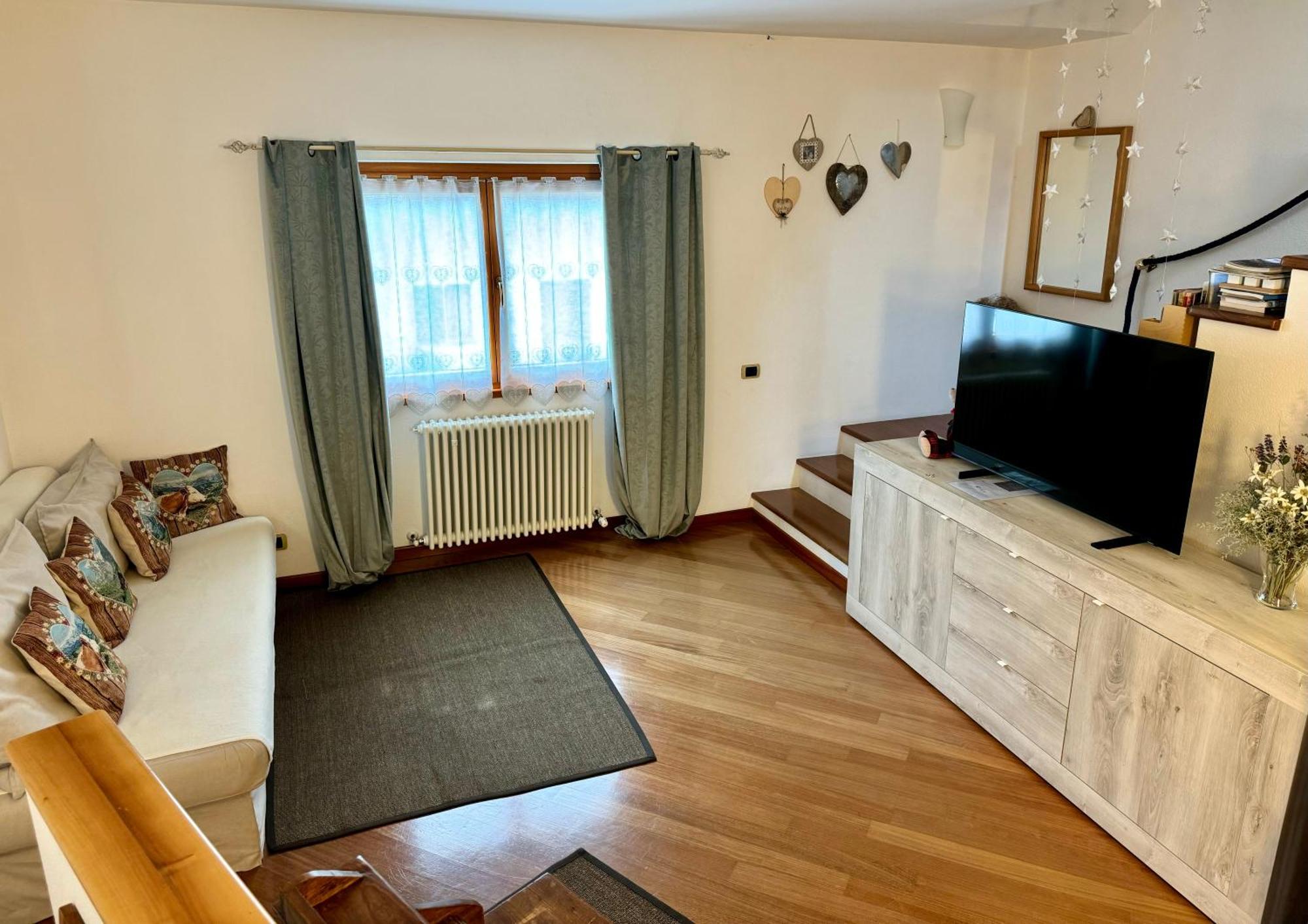 La Rosa Apartment *